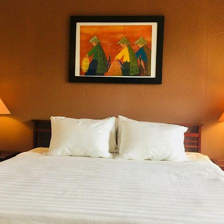 Kiki Hostel & Pool Club هوي ان المظهر الخارجي الصورة