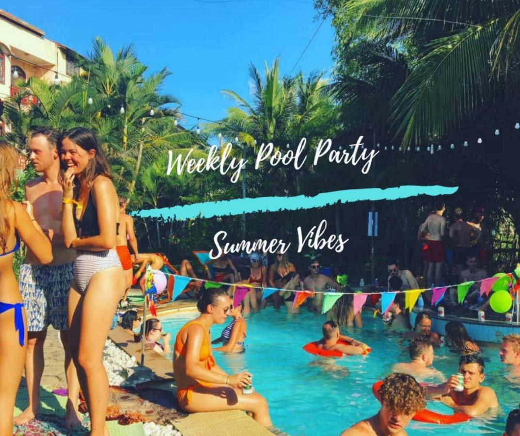 Kiki Hostel & Pool Club هوي ان المظهر الخارجي الصورة